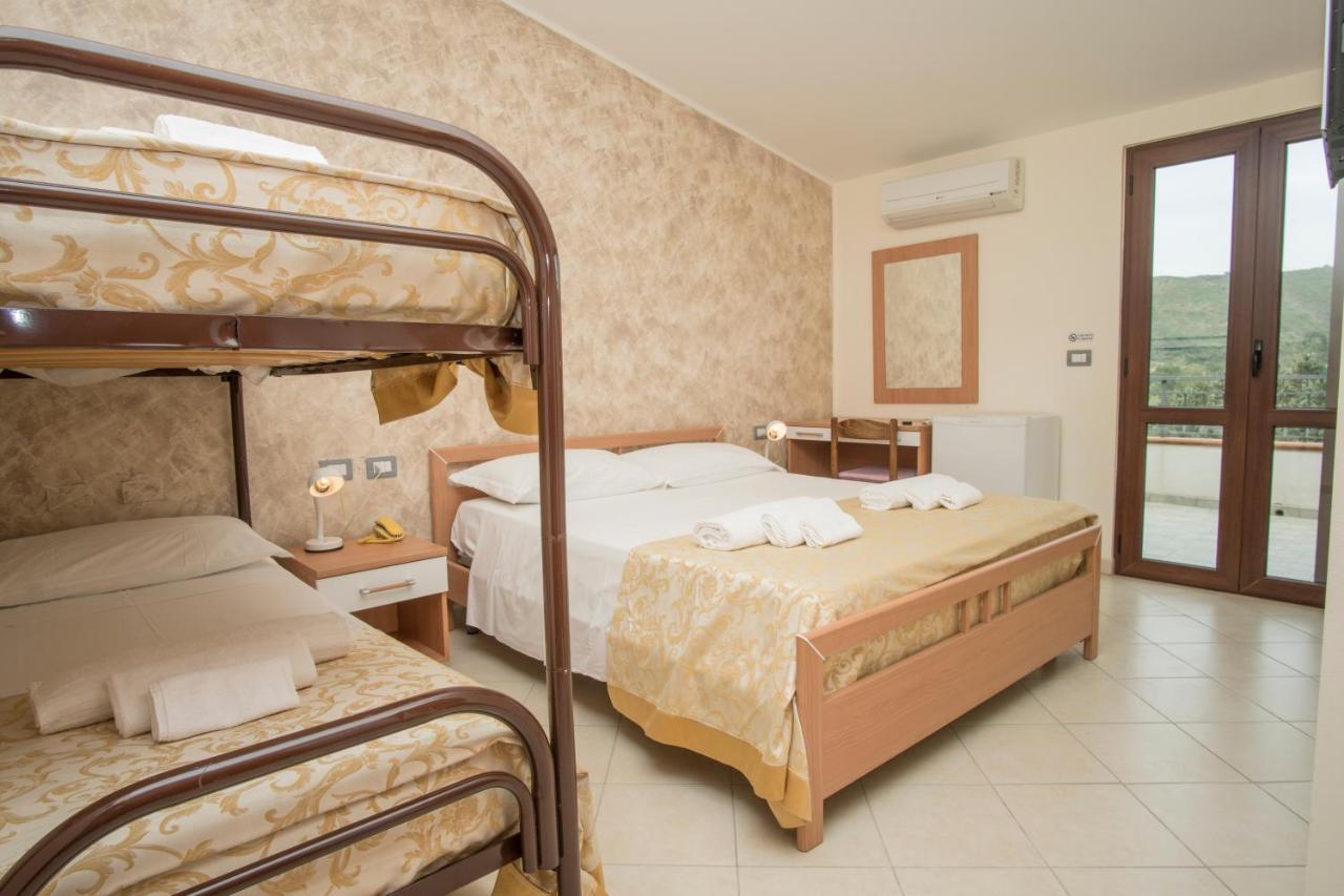 Cilentiamoci Palinuro Hotel Екстериор снимка
